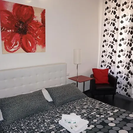فندق مبيت وإفطار Giardino Del Corso *